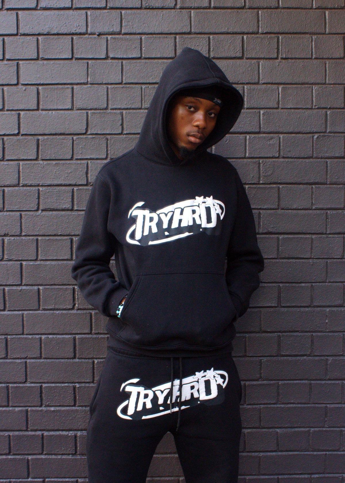 TryHrder Tracksuit in black: puff print hoodie and joggers